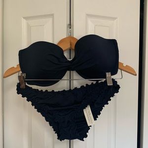 Abercrombie & Fitch Bikini (34DD + Small)